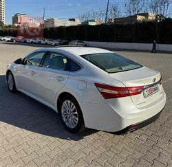 تويوتا أفالون